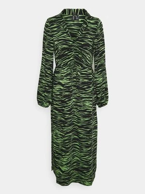 Długa sukienka Vero Moda