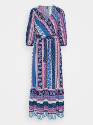 Długa sukienka Vero Moda