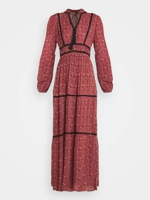 Długa sukienka Vero Moda