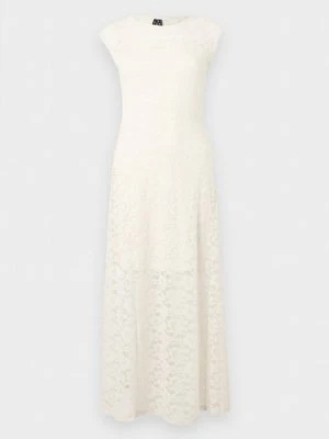 Długa sukienka Vero Moda