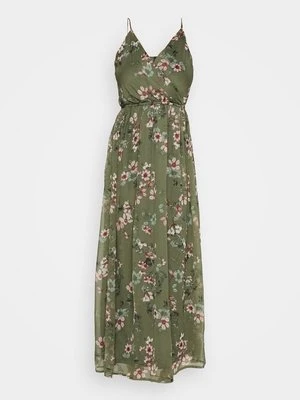Długa sukienka Vero Moda Petite