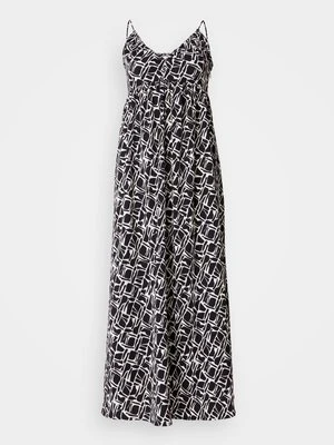 Długa sukienka Vero Moda Petite