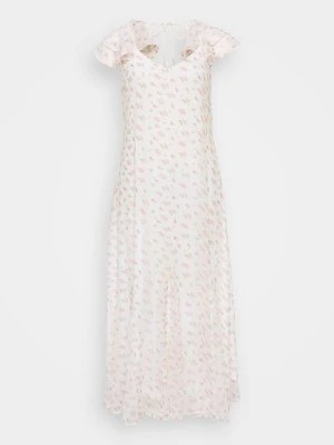 Długa sukienka Vero Moda Petite