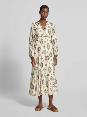 Długa sukienka w wzór na całej powierzchni model 'OELIA' Bash