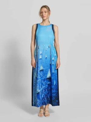 Długa sukienka z czystego lyocellu z foto printem na całej powierzchni Marc Cain
