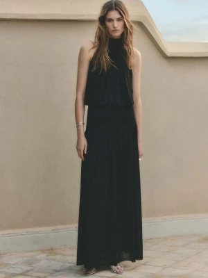 Długa sukienka z dekoltem halter czarny - Kobieta - - MANGO