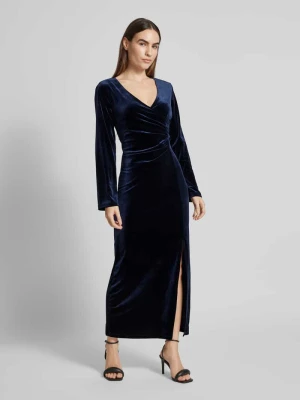 Długa sukienka z dekoltem w serek model ‘SIVA’ YAS