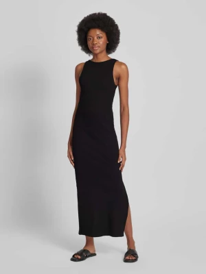 Długa sukienka z efektem prążkowania model ‘Drew’ Gestuz