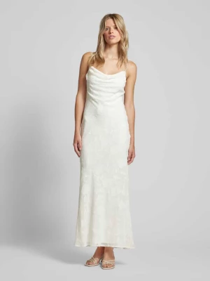 Długa sukienka z fakturowanym wzorem model ‘Floral cowl’ Gina Tricot