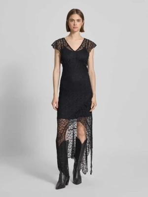 Długa sukienka z głębokim rozcięciem model ‘Lacey’ Noisy May