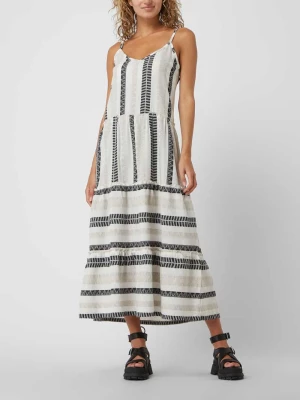 Długa sukienka z ikatowym wzorem Pinklabel