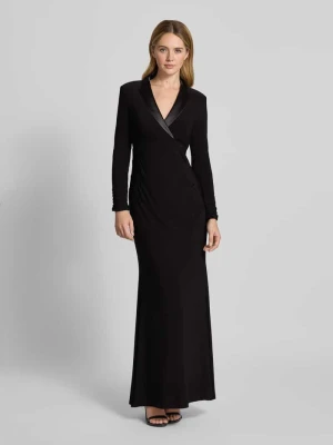 Długa sukienka z kołnierzem z połami Adrianna Papell