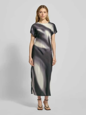 Długa sukienka z okrągłym dekoltem model ‘QUIMMA’ someday