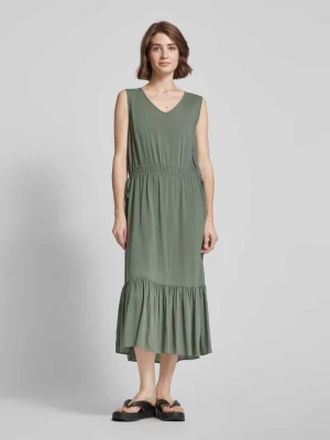 Długa sukienka z wiskozy z dekoltem w serek model ‘Radia’ Soyaconcept