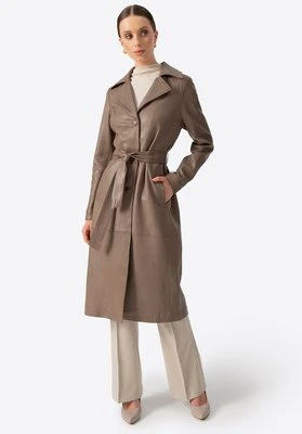 Długi damski płaszcz ze skóry ciemny beż Wittchen