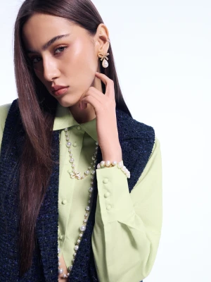 Długi naszyjnik ze szklanych pereł z pozłacanymi zawieszkami TARANKO