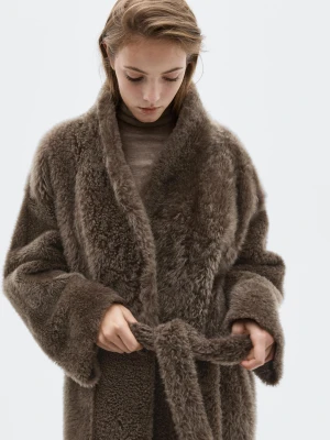 Długi Płaszcz Z Wełny Mouton Z Paskiem − Limited - Brązowy - - Massimo Dutti - Kobieta