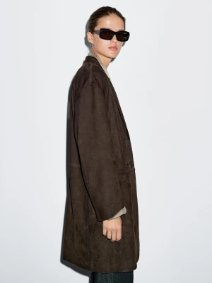 Długi Zamszowy Płaszcz Skórzany - Brązowy - - Massimo Dutti - Kobieta