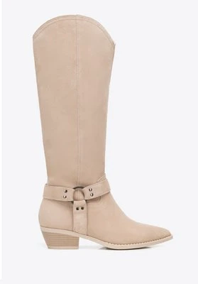 Długie kowbojki ze skóry zamszowej beżowe Wittchen