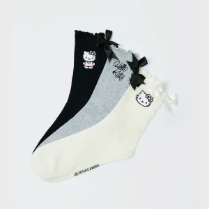 Długie skarpetki Hello Kitty 3-pak House