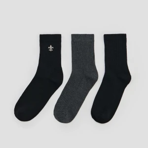 Długie skarpetki w kolorze czarnym i szarym 3-pak House