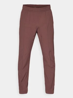 Długie spodnie trekkingowe EA7 Emporio Armani