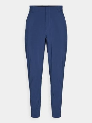 Długie spodnie trekkingowe Nike Performance