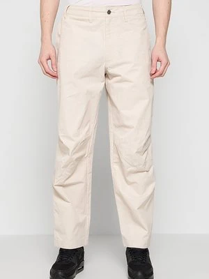 Długie spodnie trekkingowe Nike Sportswear