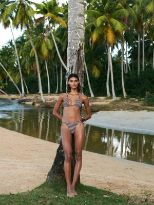 Dół od bikini z prążkowanego materiału w paski czekoladowy - Kobieta - - MANGO