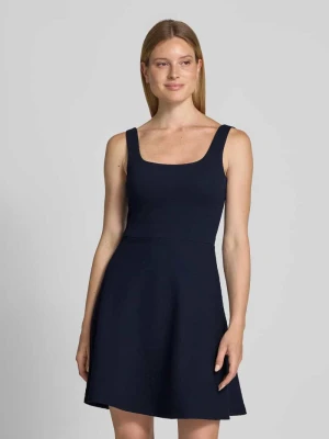 Dopasowana sukienka casualowa z dodatkiem wiskozy model 'NALEIDA' HUGO