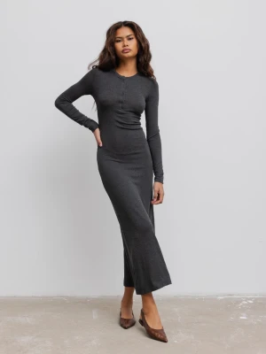 Dopasowana sukienka maxi z napami w kolorze GRAPHITE- MENSA-XS Marsala