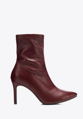 Dopasowane damskie botki na szpilce bordowe Wittchen