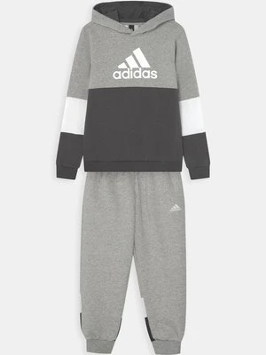 Dres adidas performance