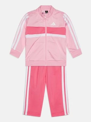 Dres adidas performance