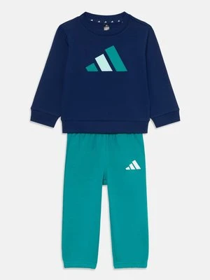 Dres Adidas niebieski