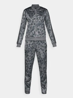 Dres adidas Sportswear