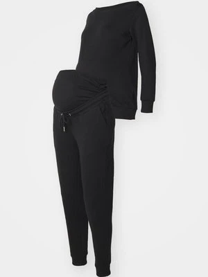 Dres Anna Field MAMA