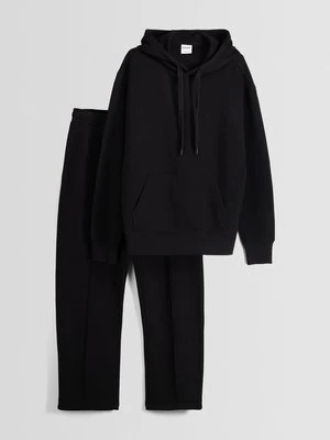 Dres Bershka