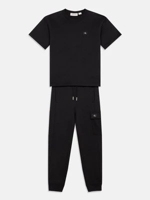 Dres Calvin Klein Jeans