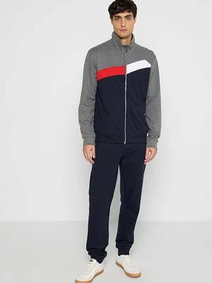 Dres CMP