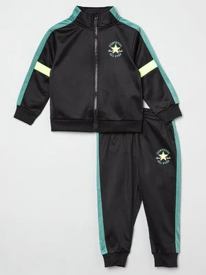 Dres Converse