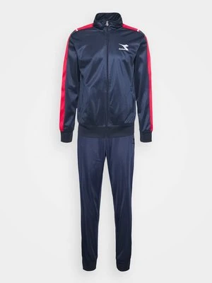 Dres Diadora