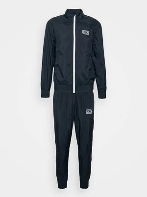 Dres EA7 Emporio Armani