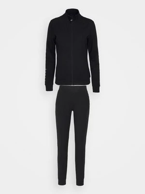 Dres EA7 Emporio Armani