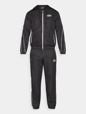 Dres EA7 Emporio Armani