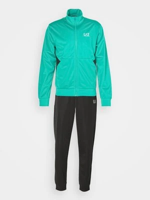 Dres EA7 Emporio Armani