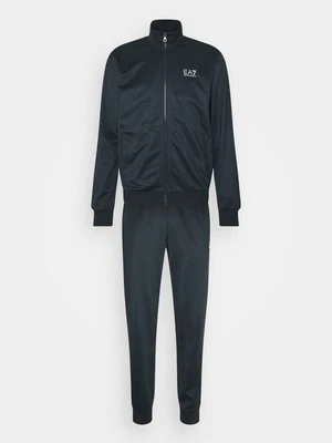 Dres EA7 Emporio Armani