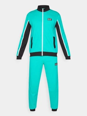 Dres EA7 Emporio Armani