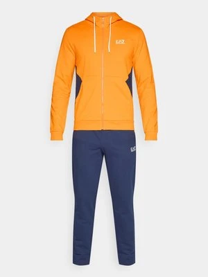 Dres EA7 Emporio Armani