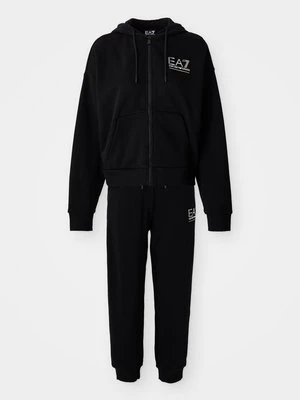 Dres EA7 Emporio Armani